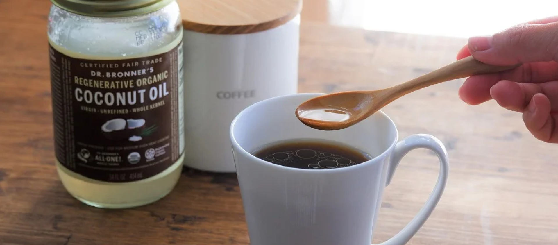 RO バージンココナッツオイルメインビジュアル